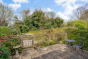 Photo 26- click for photo gallery